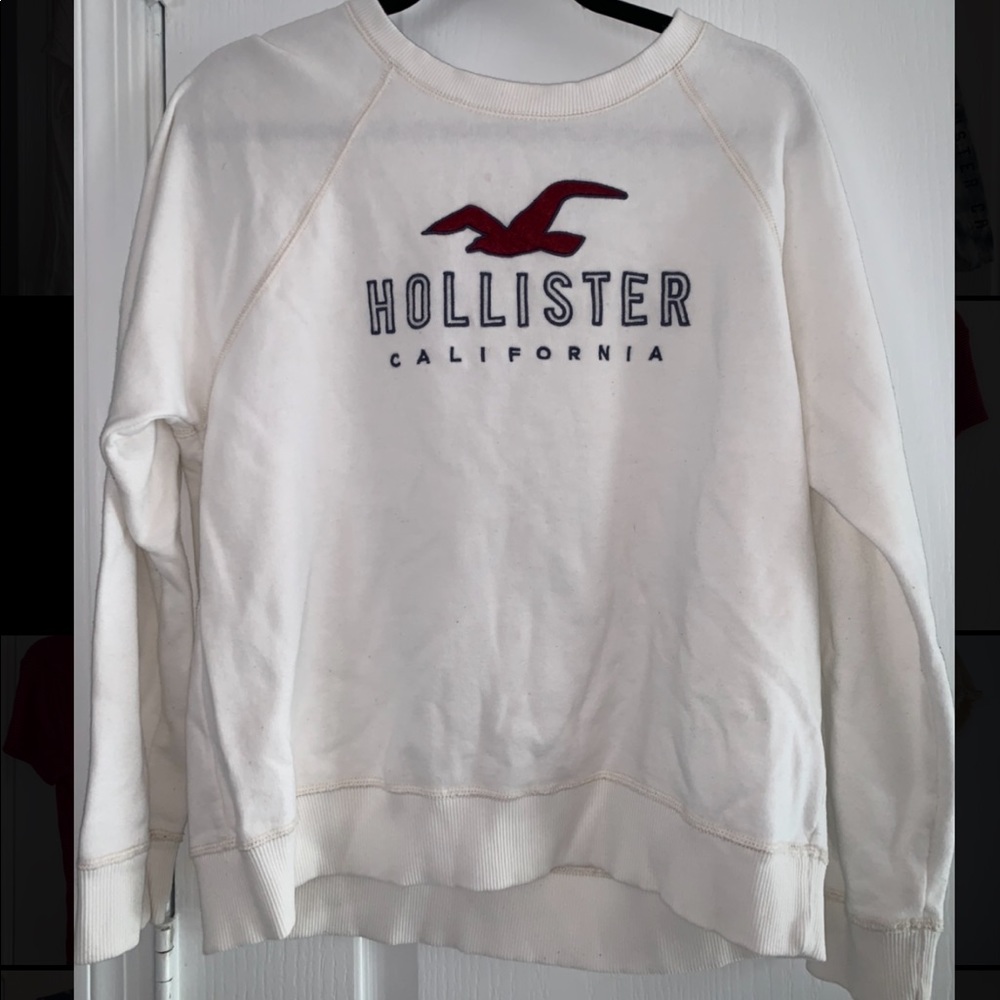 Long sleeve Hollister crew neck